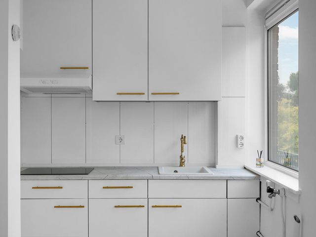 Hogenbanweg 146C, Rotterdam