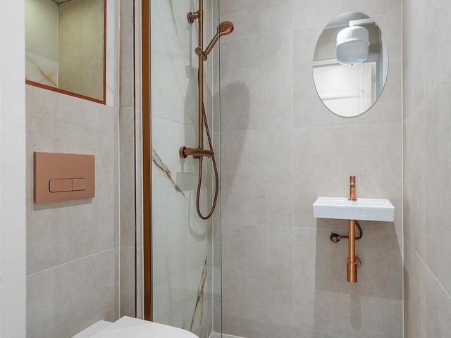 Hogenbanweg 146C, Rotterdam