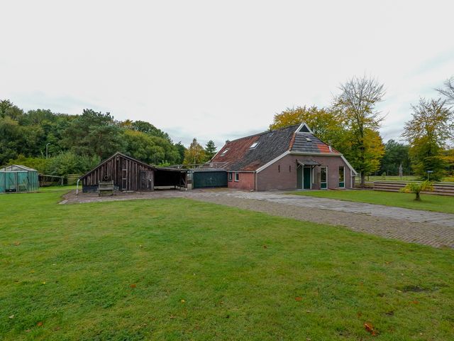 Groningerstraat 12, Vries