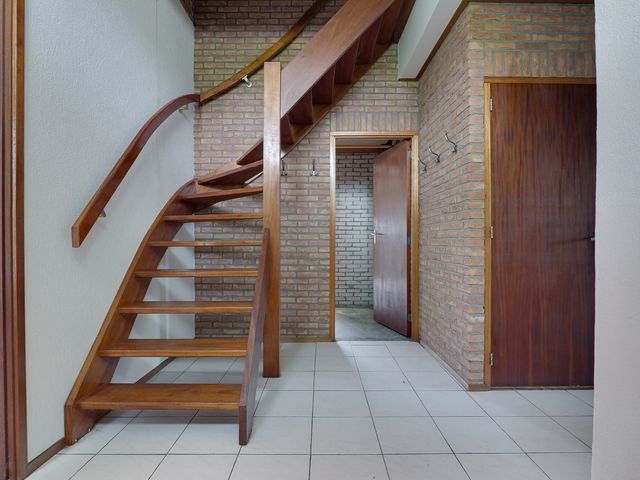 Groningerstraat 12, Vries