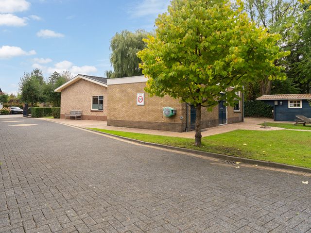 Dorpsstraat 6, Rhenoy