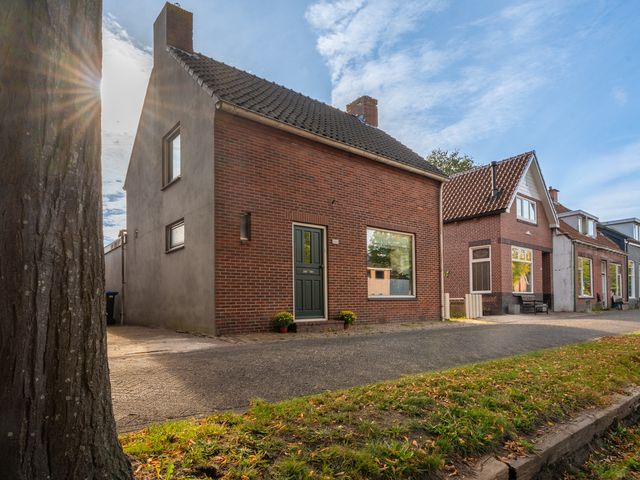 Hendrik Westerstraat 144, Oude Pekela