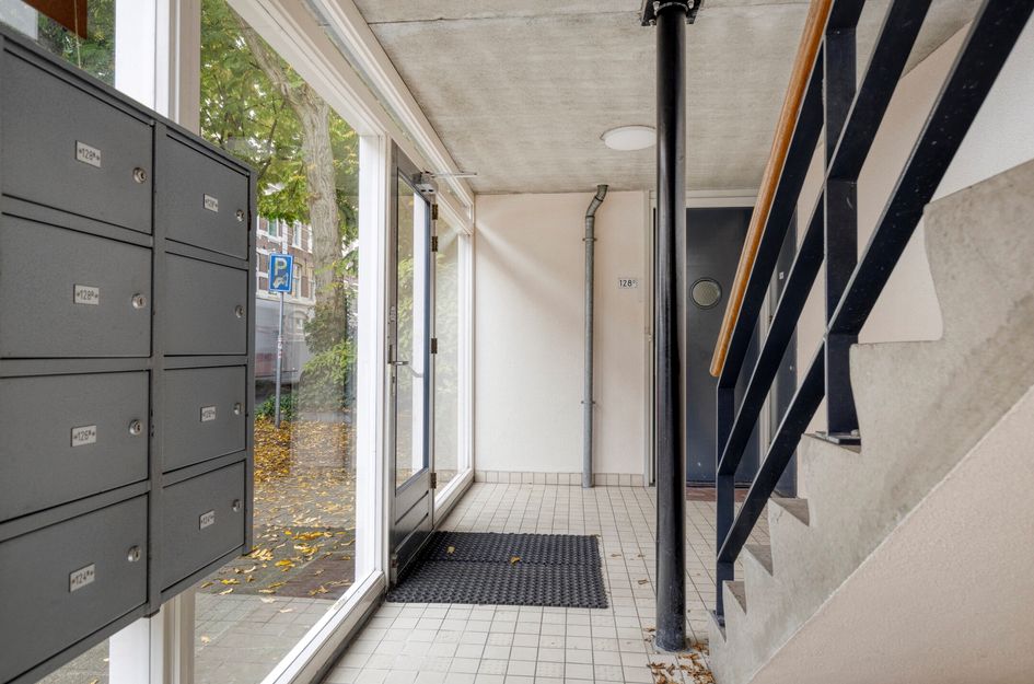 Tweede Jacob van Campenstraat 128C