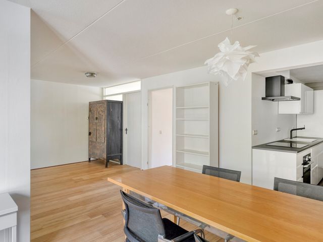 Tweede Jacob van Campenstraat 128C, Amsterdam