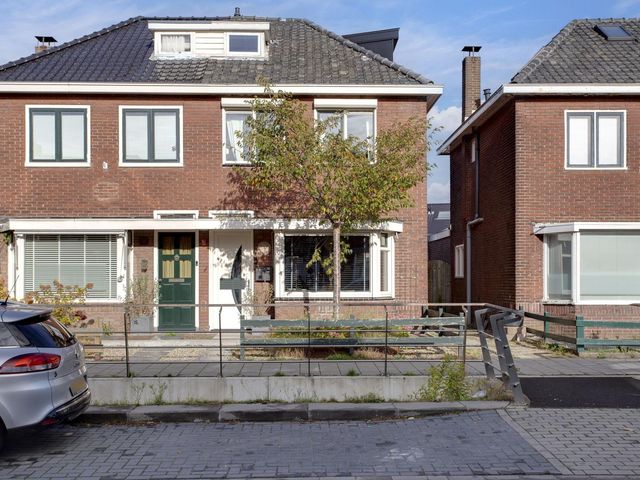 Elferinksweg 36, Enschede