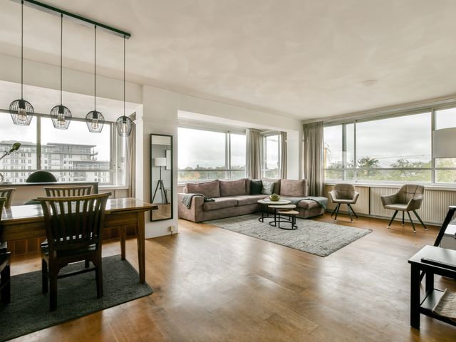 Meander 367, Amstelveen