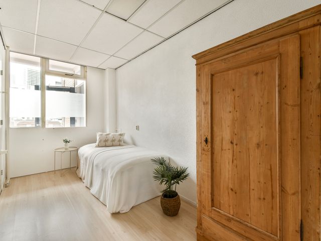 Schiedamse Vest 64, Rotterdam