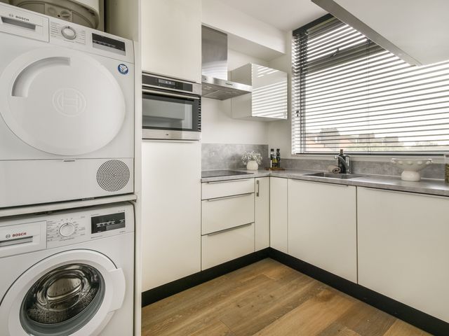 Herman Robbersstraat 60E, Rotterdam