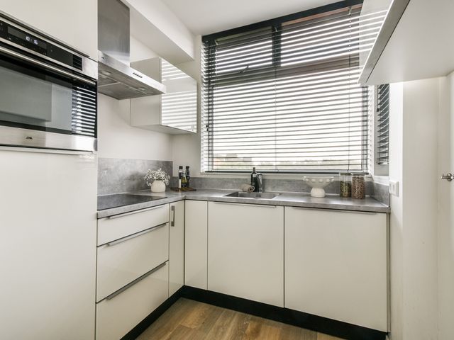 Herman Robbersstraat 60E, Rotterdam