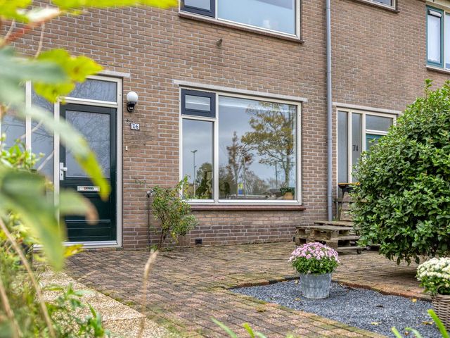 Sportlaan 76, Zuid-Scharwoude