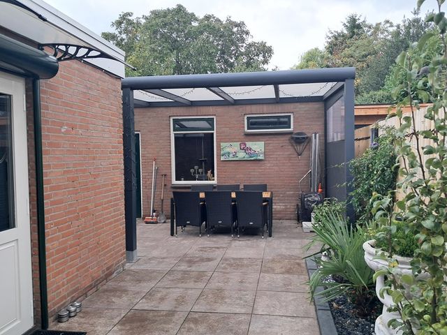 Van Boutershemstraat 11, Rucphen