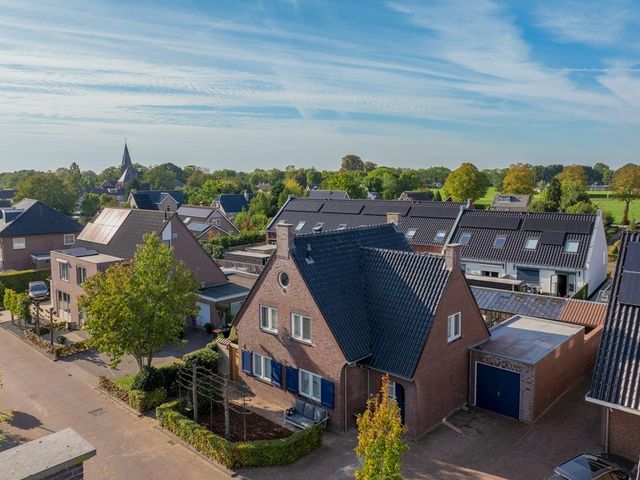 Hopland 42, Kerkwijk