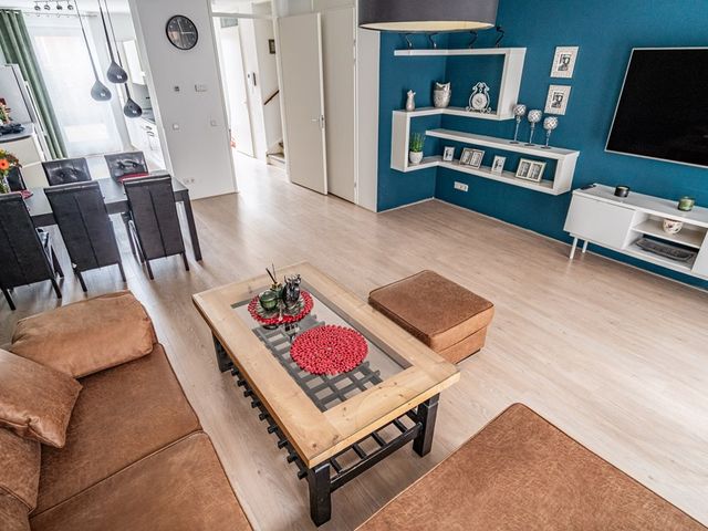 Binnendoor 18, Waddinxveen