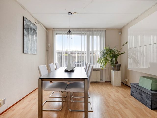 Averdijk 84, Rotterdam