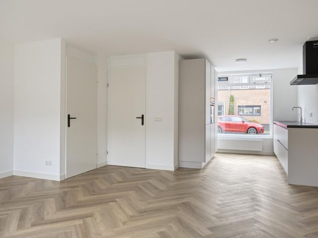 Bitterzoetlaan 37, Enschede