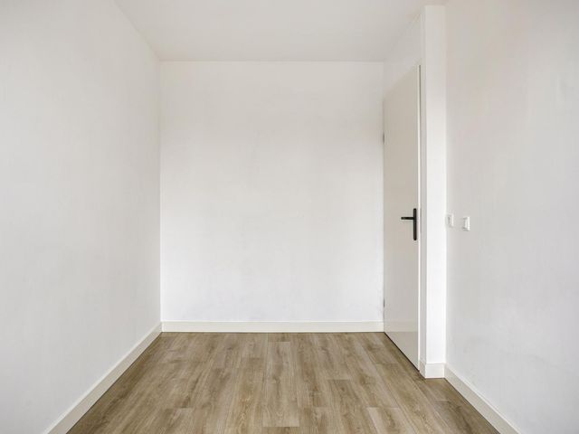Bitterzoetlaan 37, Enschede