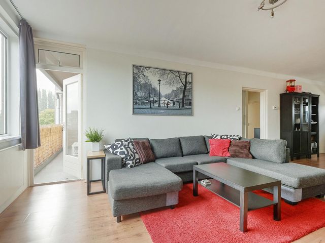Haagbeuklaan 52, Amstelveen