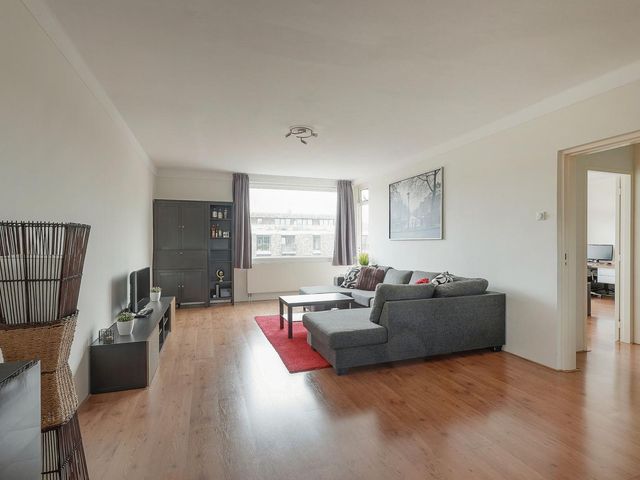 Haagbeuklaan 52, Amstelveen