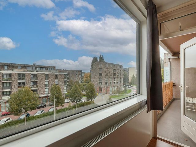 Haagbeuklaan 52, Amstelveen