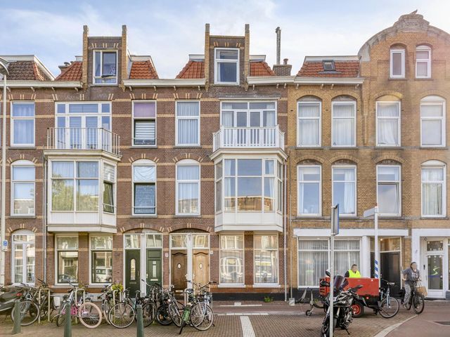 Valkenboslaan 180, 's-Gravenhage