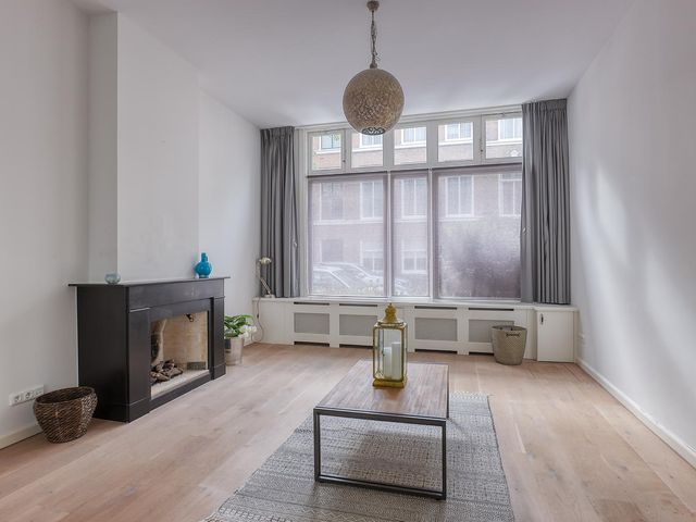 Celebesstraat 35, 'S-Gravenhage