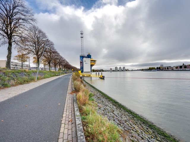 Oostmaaslaan 217B, Rotterdam