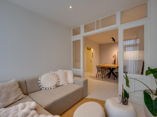 Oostmaaslaan 217B, Rotterdam