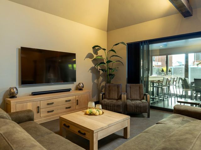 Roode Kreek 4, Fijnaart