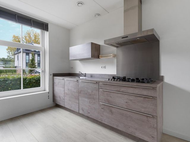 Nobelstraat 51, Almere