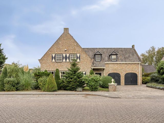 Beeklaan 85, Tilburg