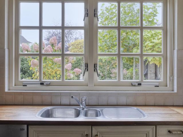 Beeklaan 85, Tilburg