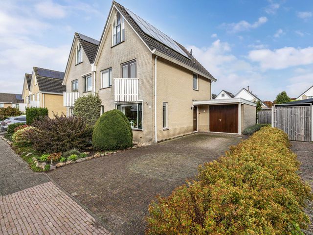 Graafschap 32, Emmeloord