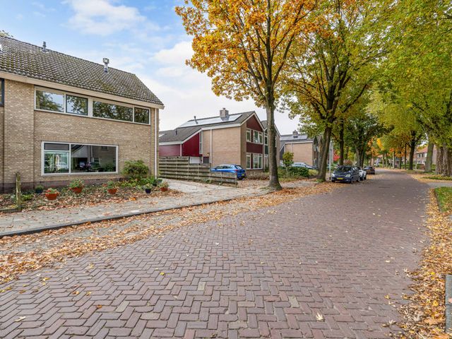 Noordzoom 48, Marknesse