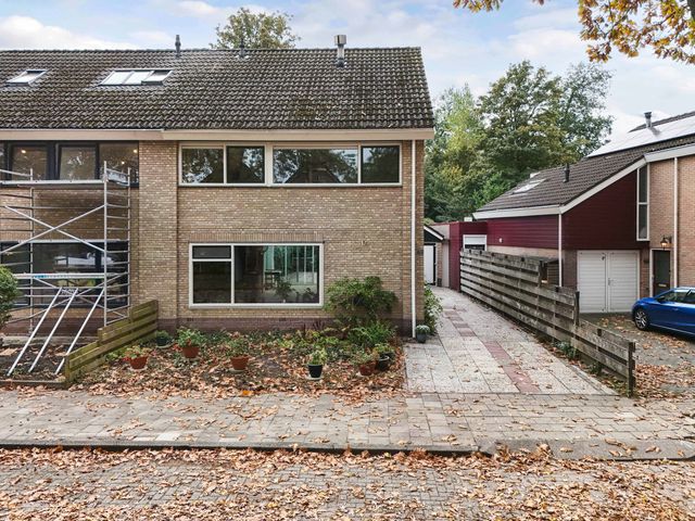 Noordzoom 48, Marknesse