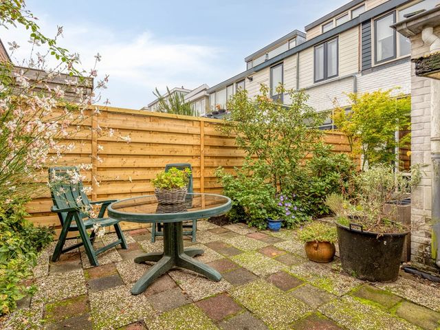Koningstraat 35, Leiderdorp