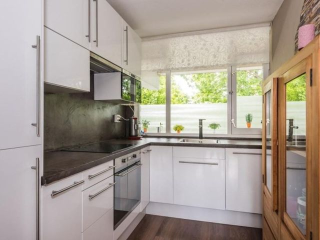 Melis Stokezijde , Den Haag