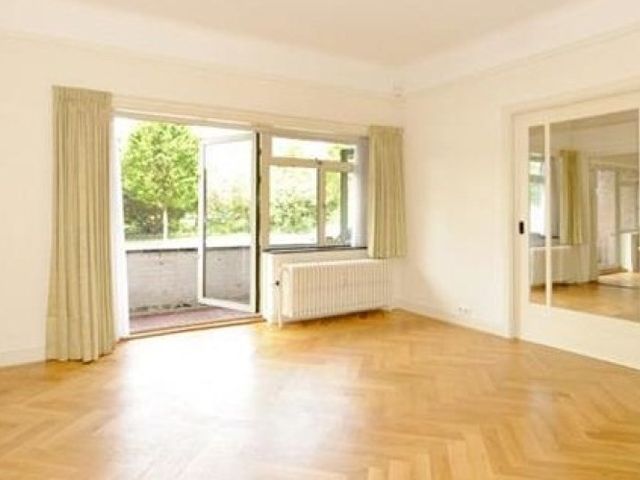 Jozef Israëlsplein , Den Haag