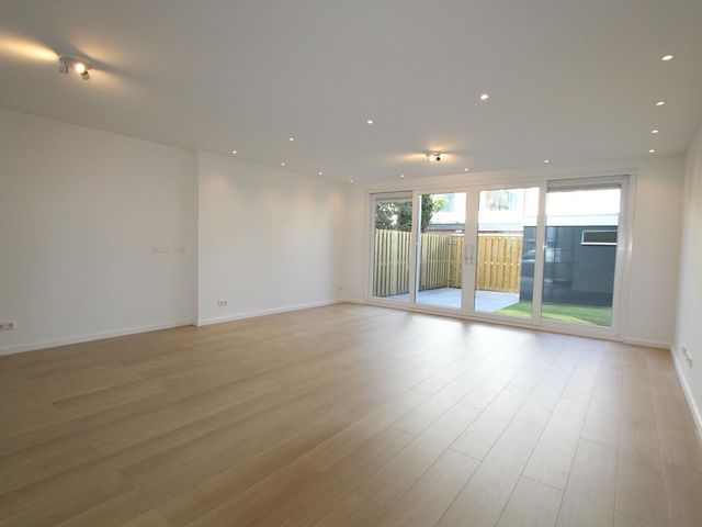 Brantwijk 35, Amstelveen