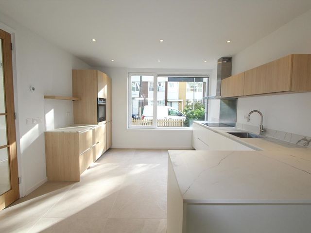 Brantwijk 35, Amstelveen