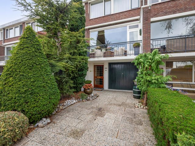 Jan Dorrekenskade-Oost 64, Waddinxveen