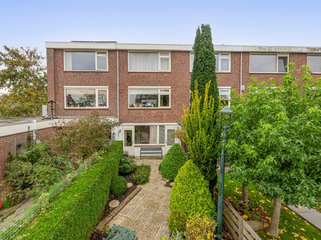 Jan Dorrekenskade-Oost 64, Waddinxveen