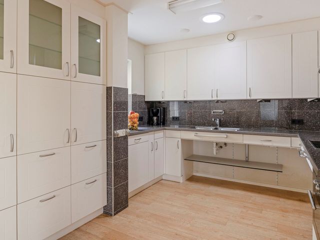 Rollestraat 10, Wapse