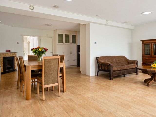 Rollestraat 10, Wapse