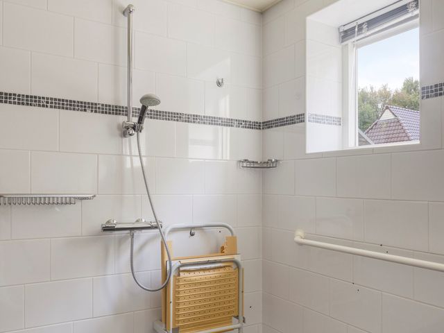 Rollestraat 10, Wapse