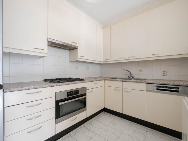 Strevelsweg 852, Rotterdam