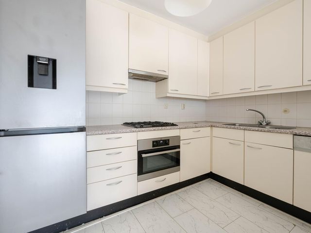 Strevelsweg 852, Rotterdam