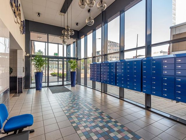 Strevelsweg 852, Rotterdam