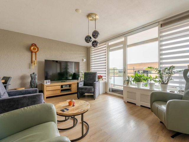 Zanglijsterstraat 173, Rotterdam