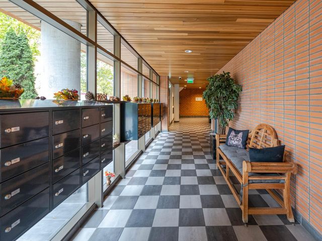 Zanglijsterstraat 173, Rotterdam