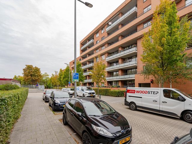 Zanglijsterstraat 173, Rotterdam